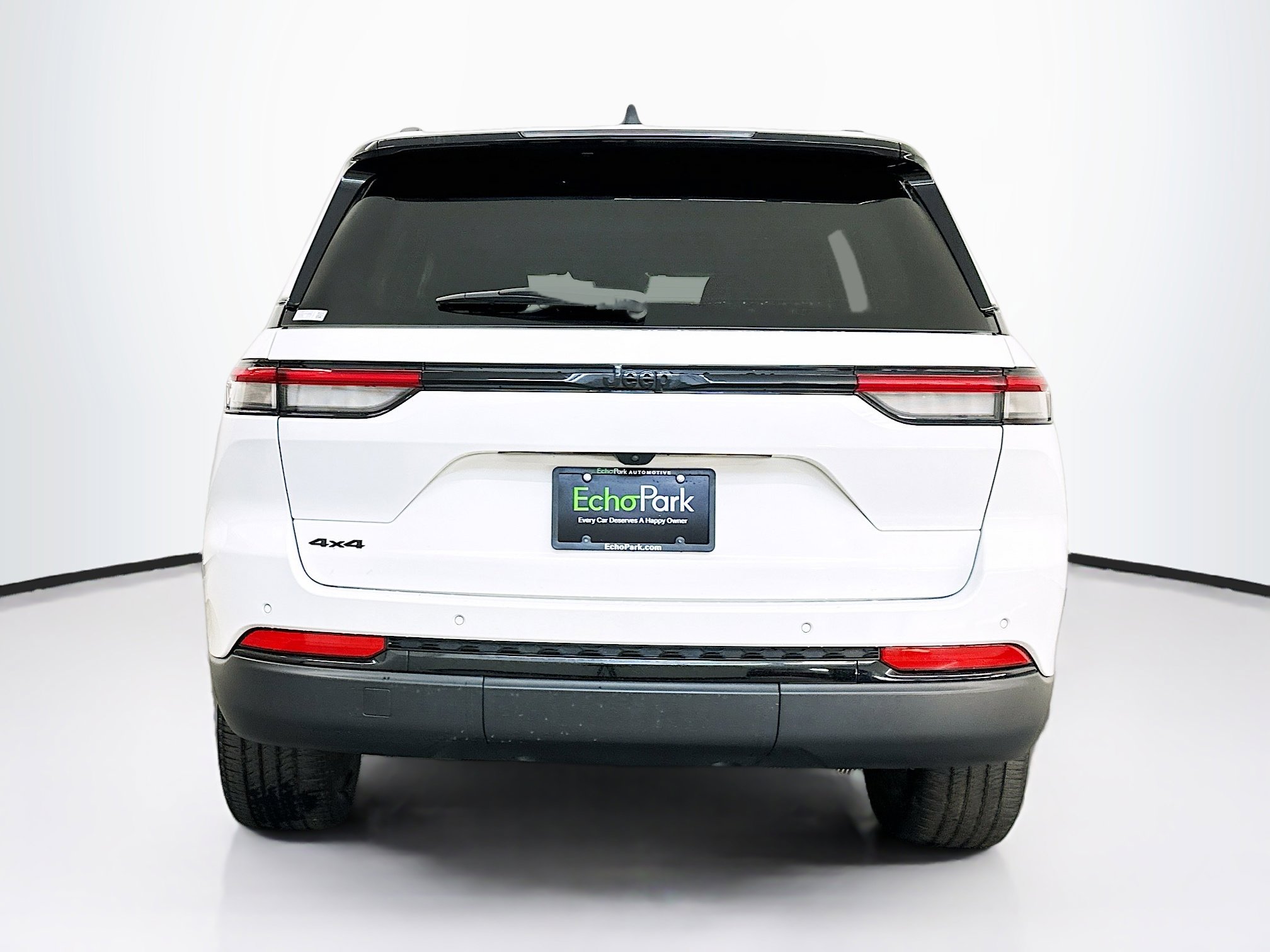 Used 2023 Jeep Grand Cherokee Altitude image 7