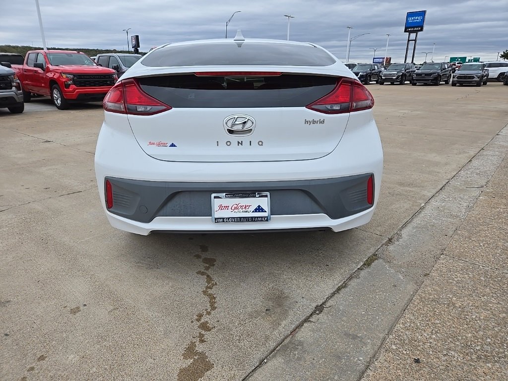 Used 2020 Hyundai Ioniq SE image 5