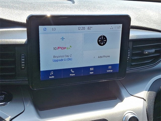 Used 2022 Ford Explorer XLT image 3