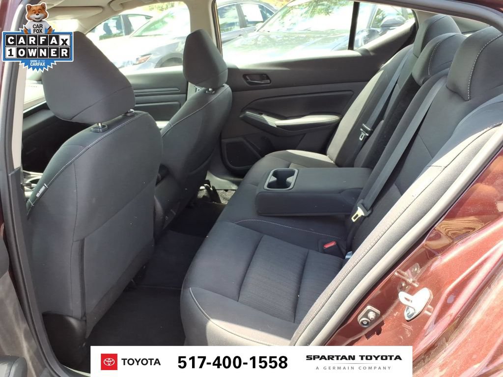 Used 2024 Nissan Altima 2.5 SV FWD image 11