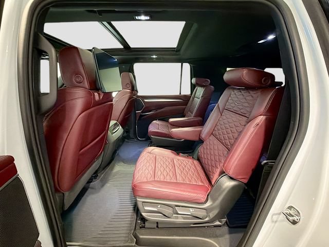 Used 2026 Cadillac Escalade ESV Sport w/ Touring Package AWD/4WD image 22
