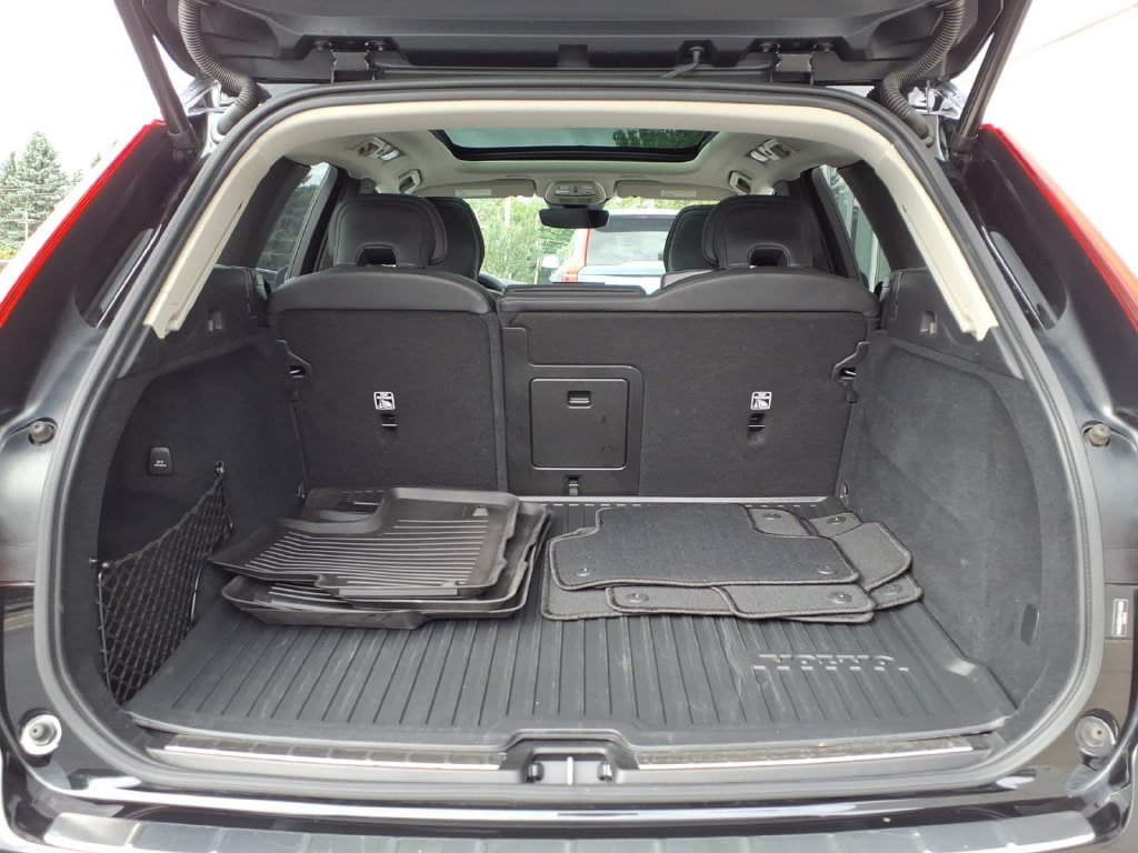 Certified 2026 Volvo XC60 B5 Ultra AWD/4WD image 25