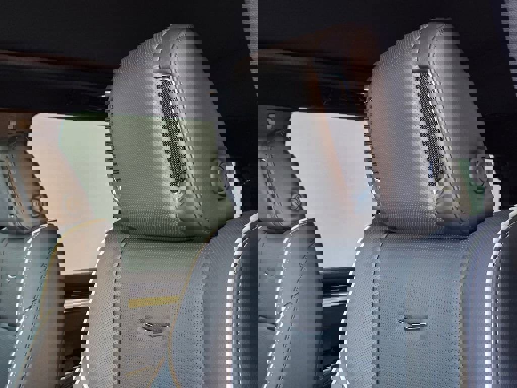 New 2026 Cadillac Escalade Luxury w/ LPO, Floor Liner Package image 12