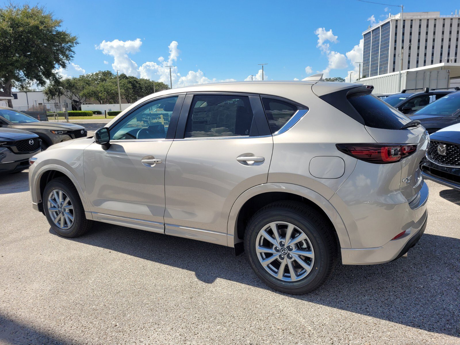 New 2025 MAZDA CX-5 AWD 2.5 S w/ Preferred Package image 10