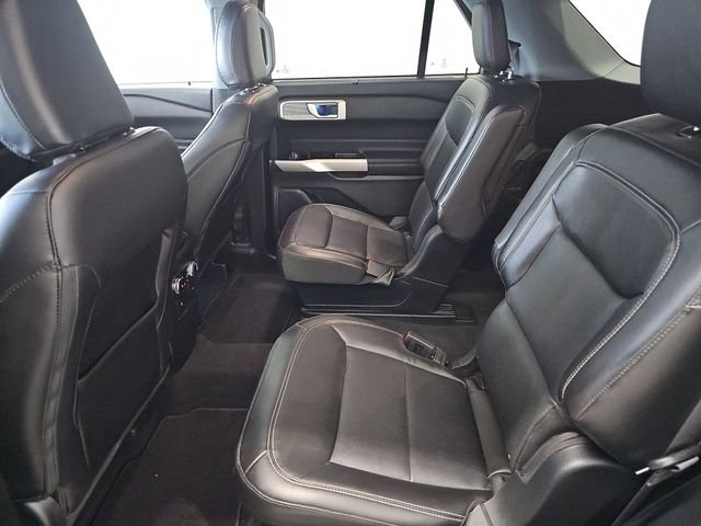 Certified 2023 Ford Explorer Limited w/ Class IV Trailer Tow Package AWD/4WD image 36