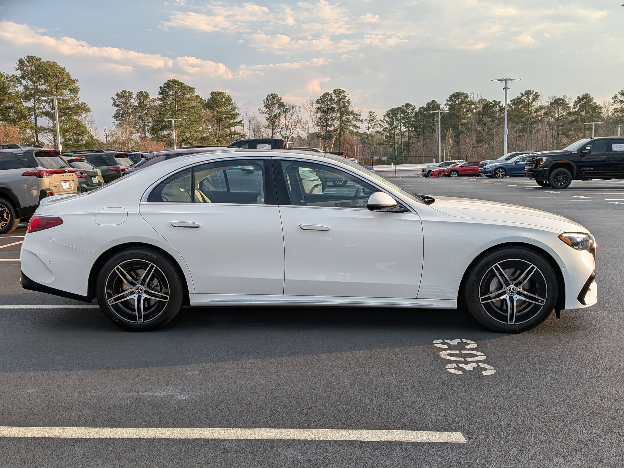New 2026 Mercedes-Benz E 350 4MATIC Sedan image 11