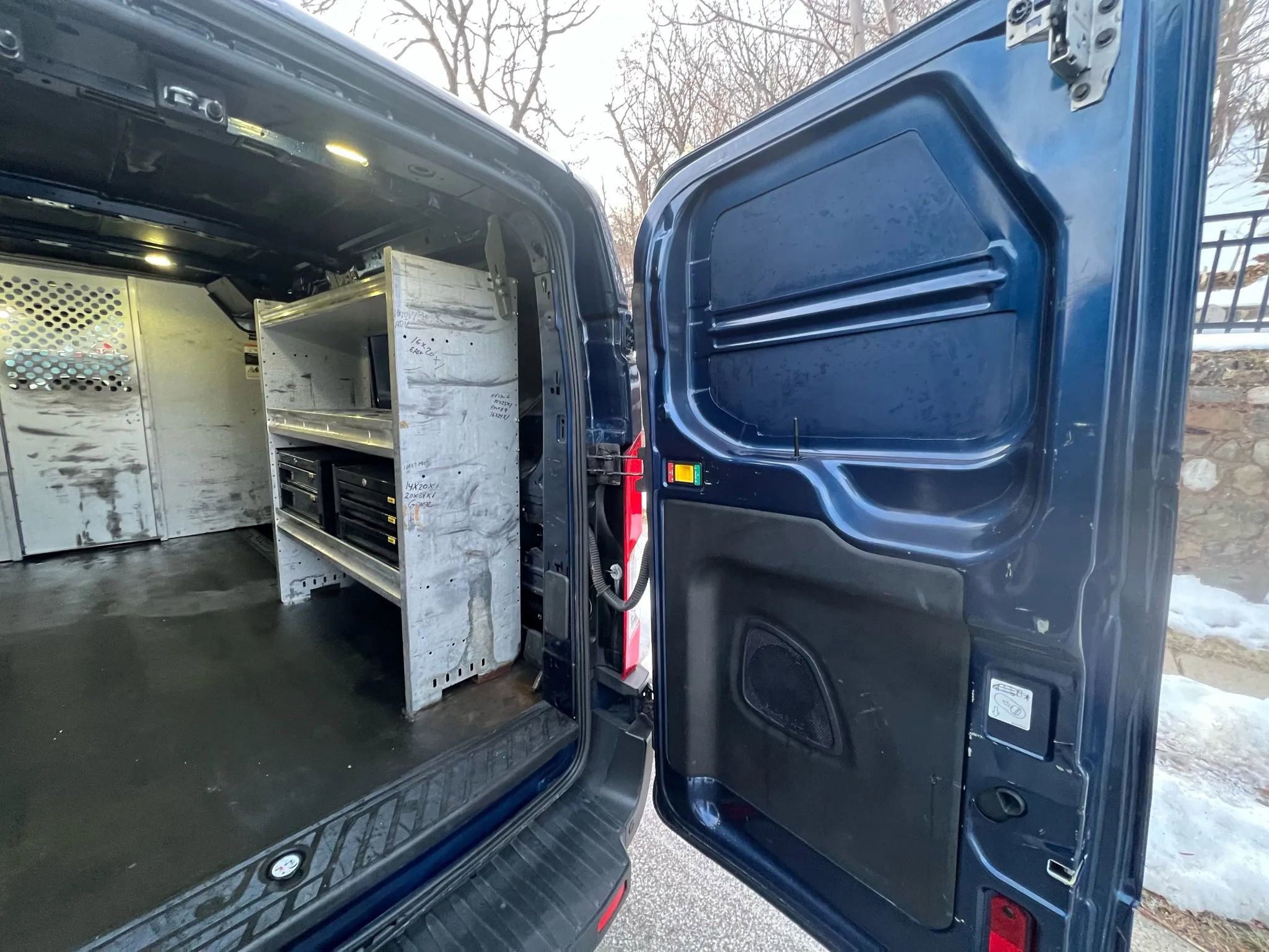 Used 2017 Ford Transit 150 130 Low Roof RWD image 21