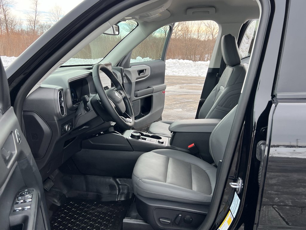 Used 2025 Ford Bronco Sport Badlands w/ Badlands Tech Package image 14