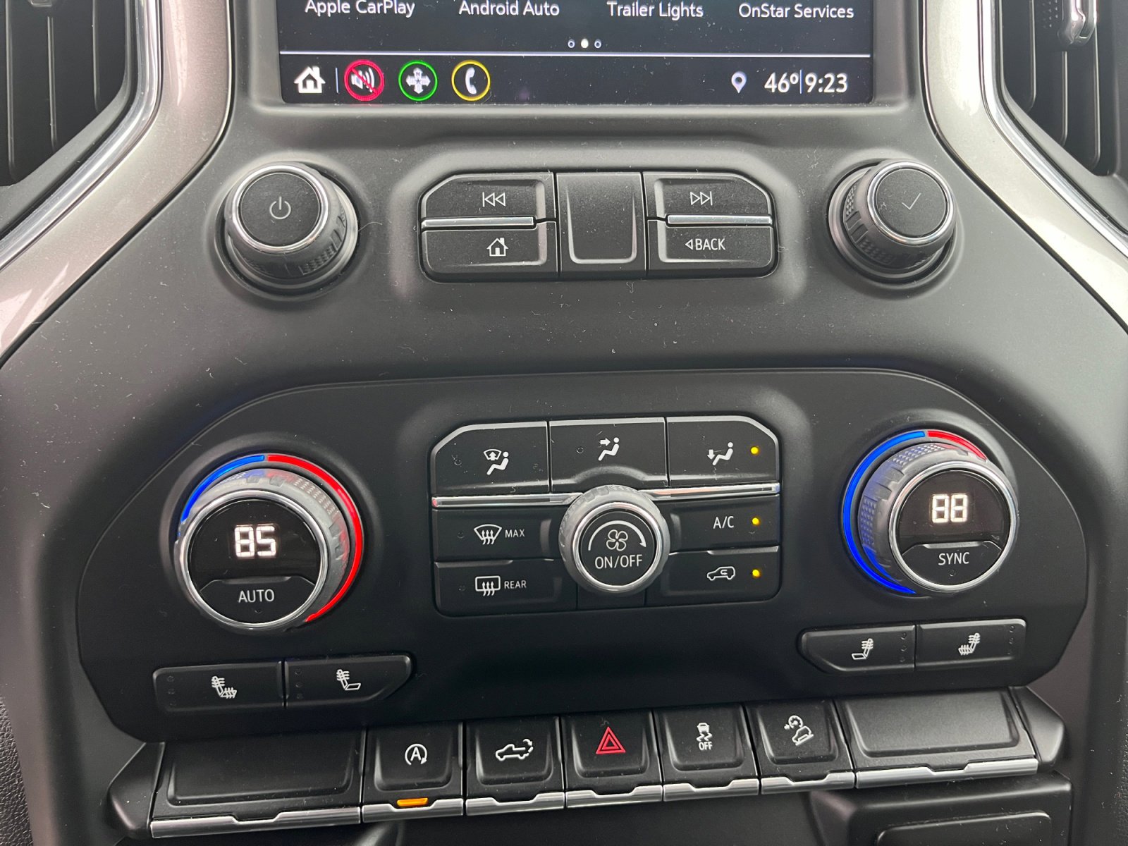 Used 2019 Chevrolet Silverado 1500 LT w/ Texas Edition image 29