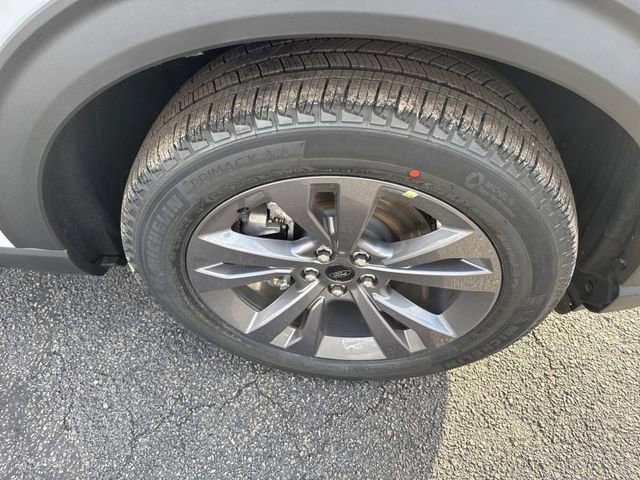New 2026 Ford Explorer Active w/ Active Comfort Package image 12