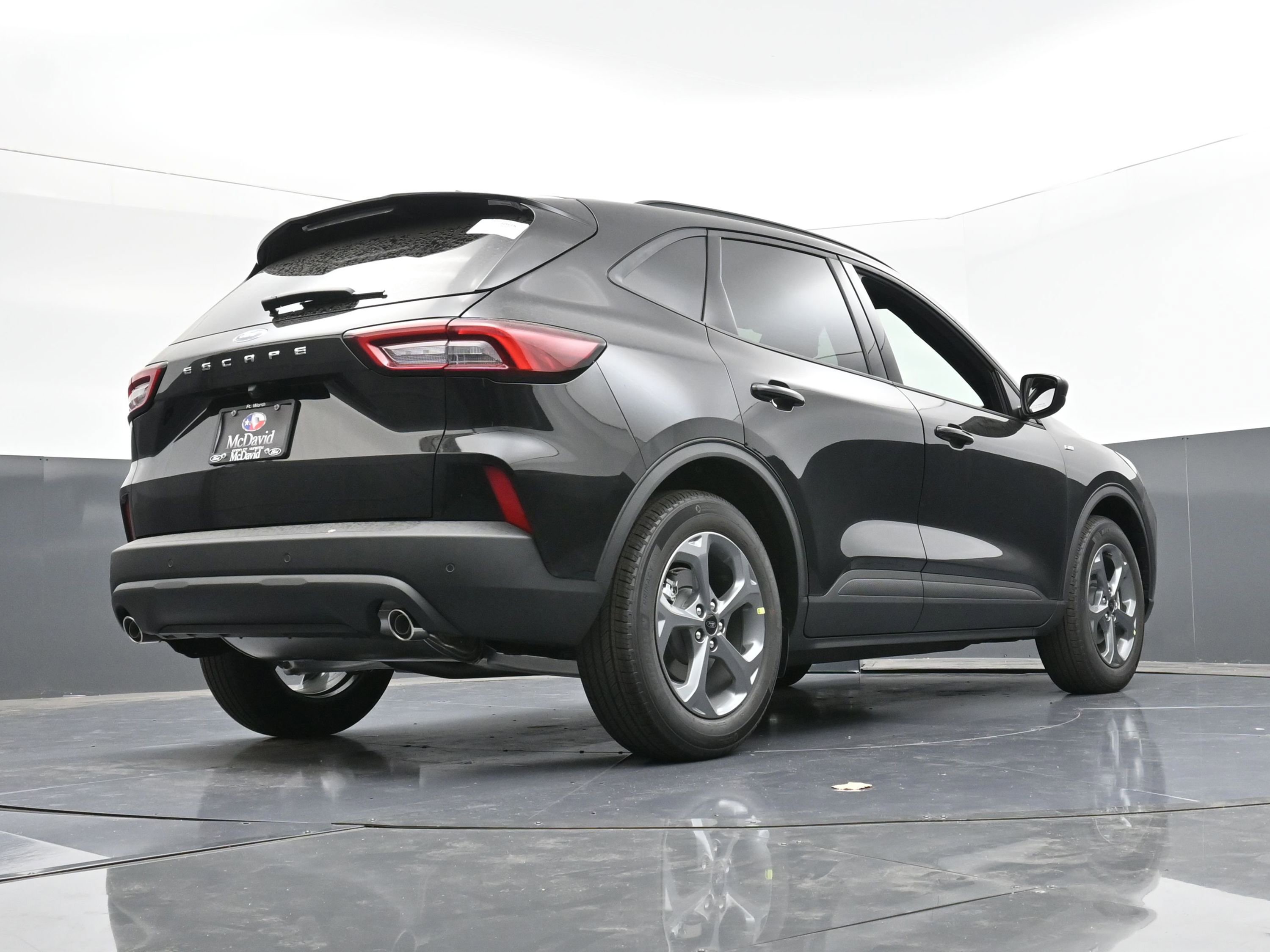 Used 2025 Ford Escape ST-Line w/ Tech Pack #1 image 16