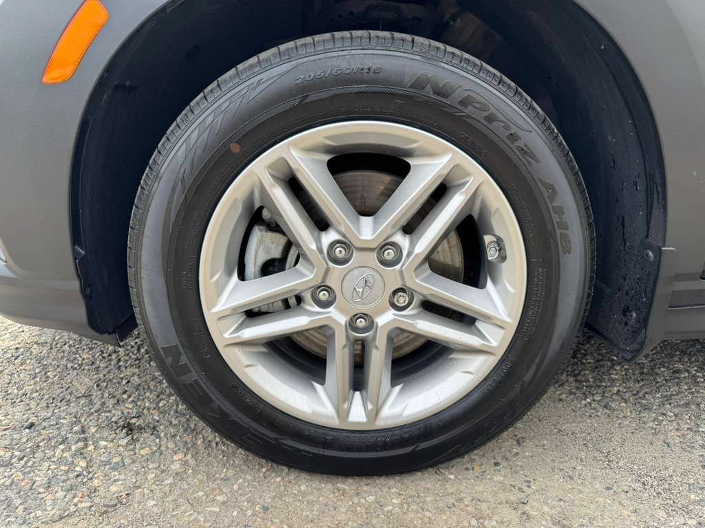 Certified 2023 Hyundai Kona SE w/ Cargo Package AWD/4WD image 11