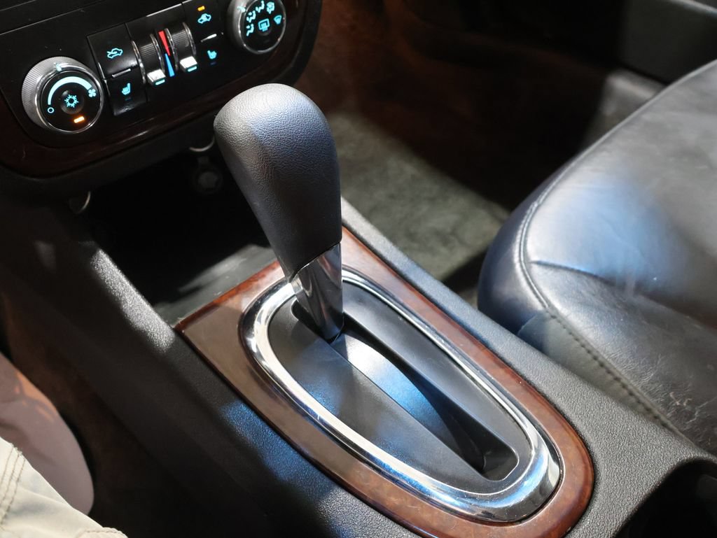 Used 2011 Chevrolet Impala LT w/ Luxury Edition Package FWD image 26