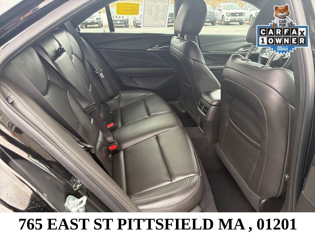 Used 2025 Cadillac CT4 Luxury image 19