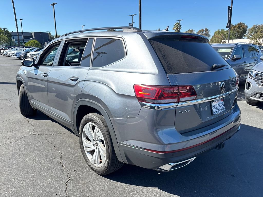 Used 2023 Volkswagen Atlas SE w/ Panoramic Sunroof Package image 5