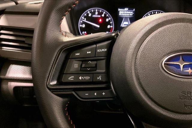 Used 2025 Subaru Crosstrek 2.5i Limited AWD/4WD image 18