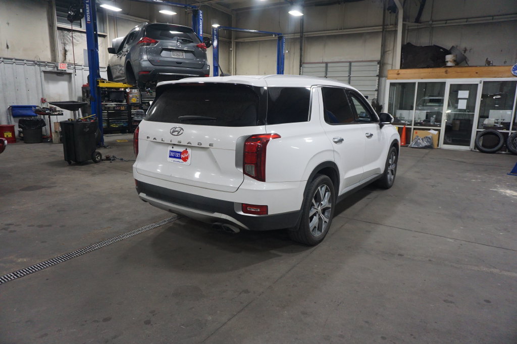 Used 2020 Hyundai Palisade SEL w/ Convenience Package FWD image 21