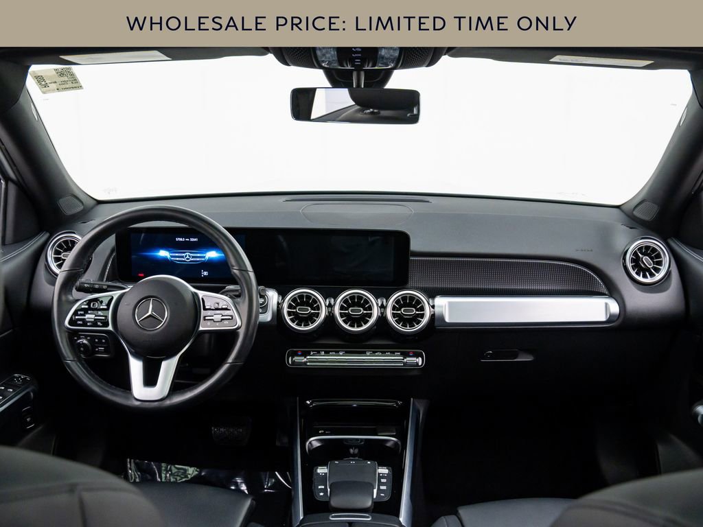 Used 2022 Mercedes-Benz GLB 250 4MATIC image 9