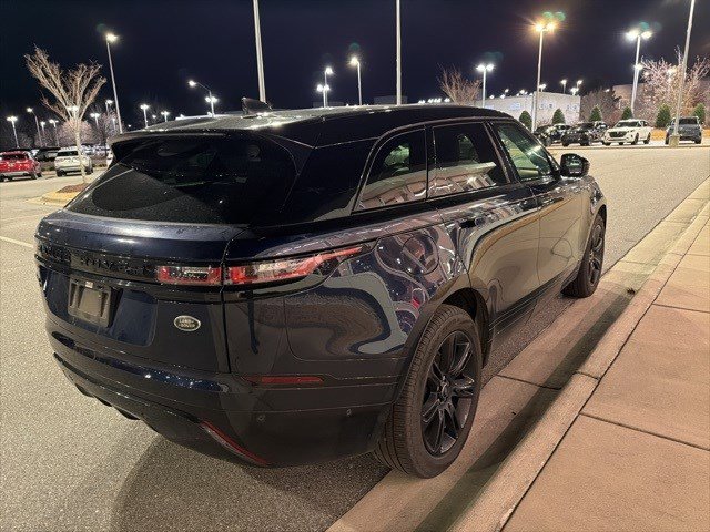 Used 2021 Land Rover Range Rover Velar R-Dynamic S image 5