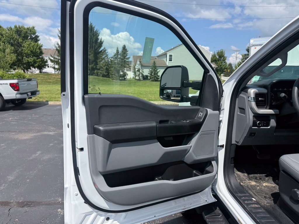 New 2026 Ford F550 4x4 Regular Cab Super Duty w/ Snow Plow Prep Package image 18