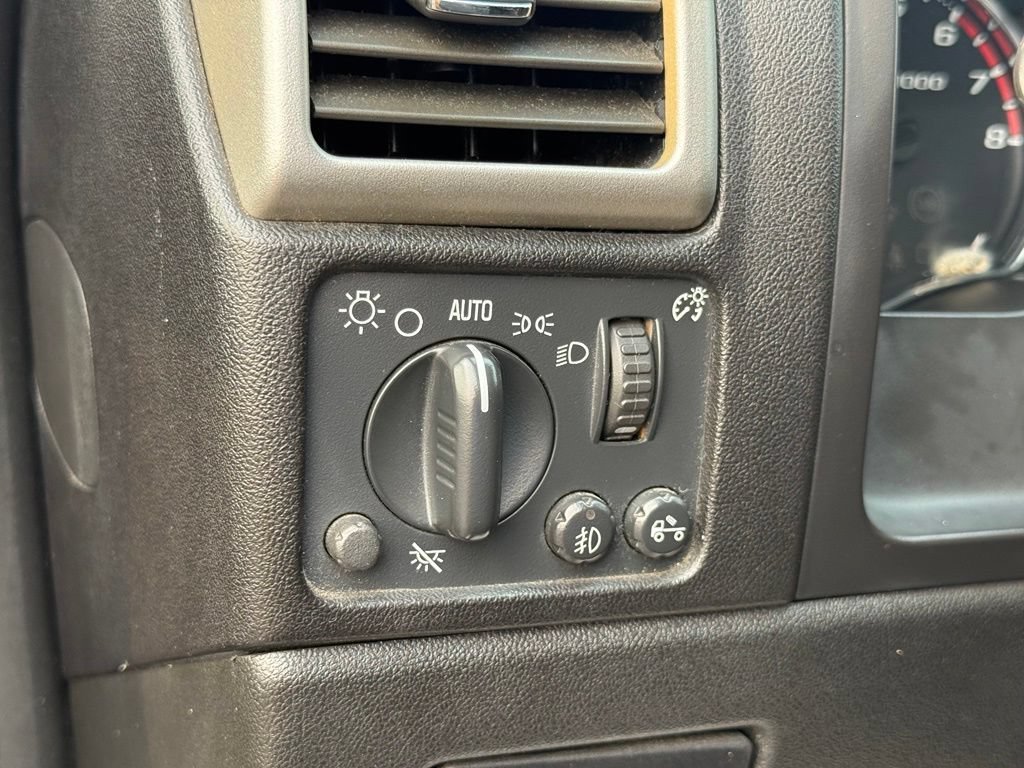 Used 2007 Chevrolet Colorado LT w/ LT Preferred Equipment Group AWD/4WD image 17