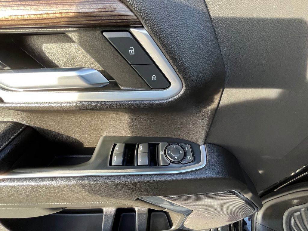 Used 2023 Chevrolet Silverado 1500 RST image 18