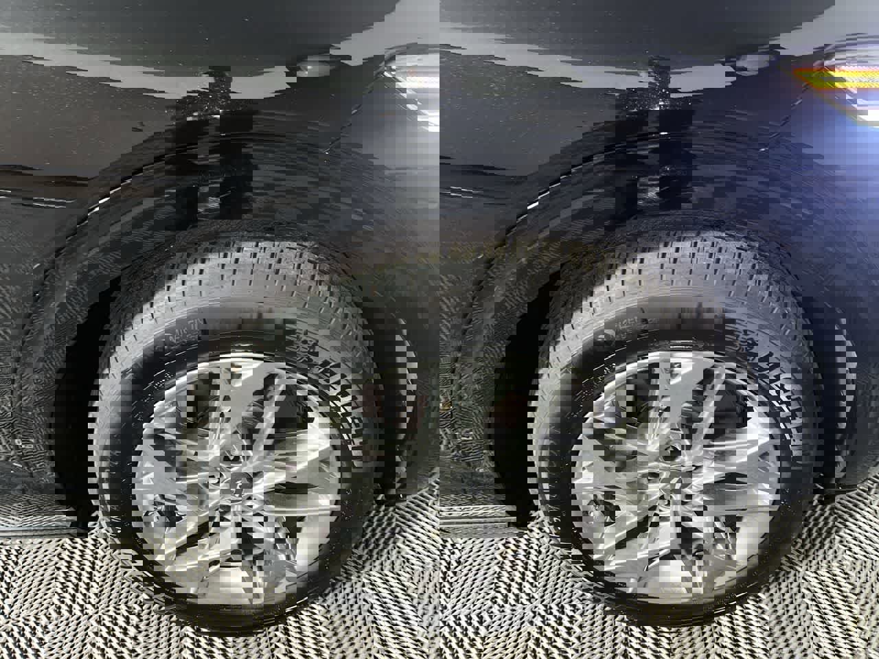 Used 2025 Genesis GV70 2.5T image 10