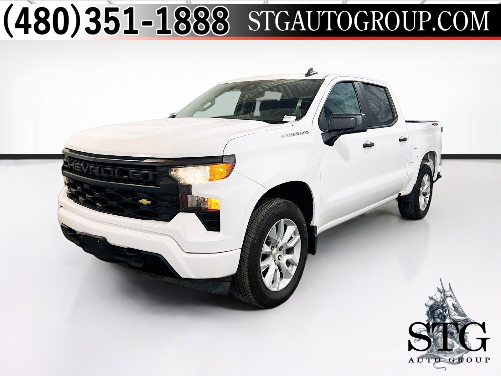 Used 2023 Chevrolet Silverado 1500 Custom AWD/4WD image 1