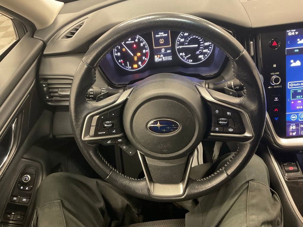 Used 2021 Subaru Outback Premium image 7