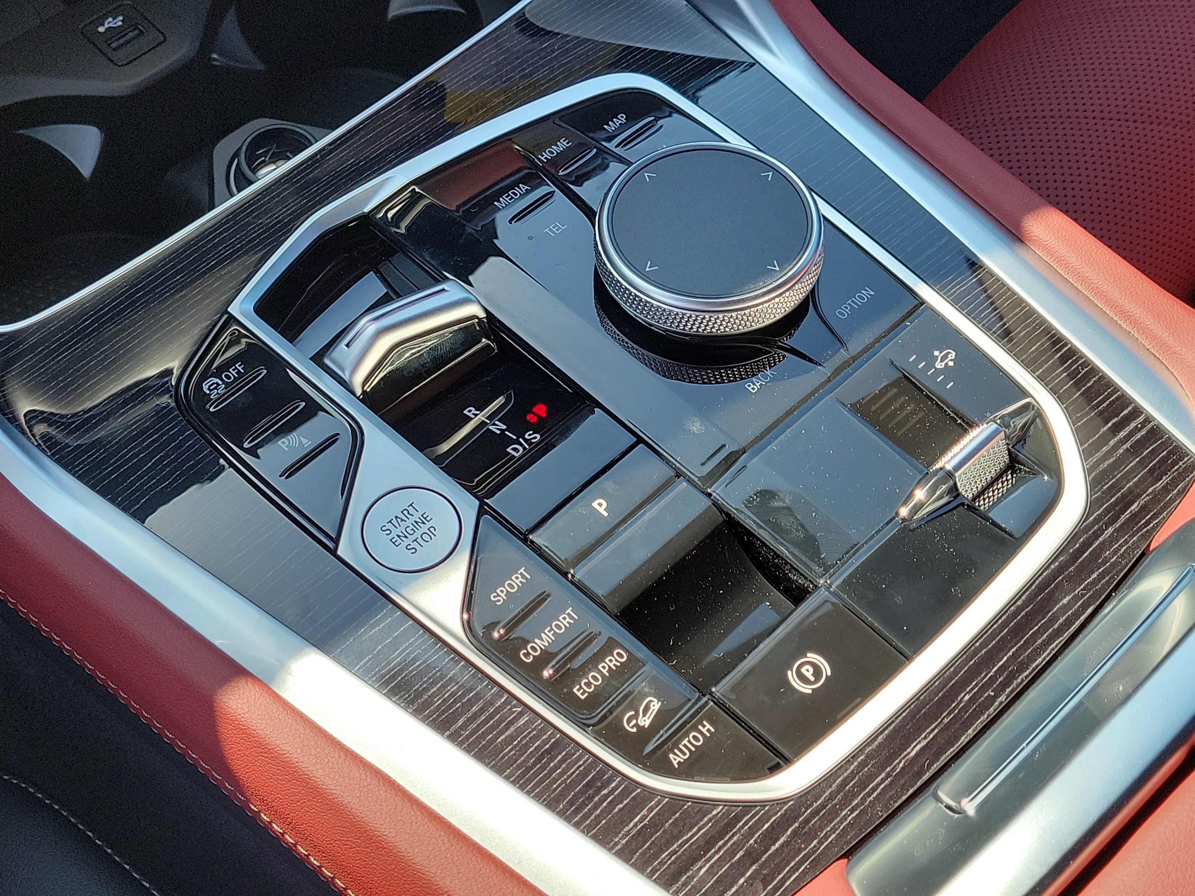 New 2026 BMW X6 xDrive40i image 21