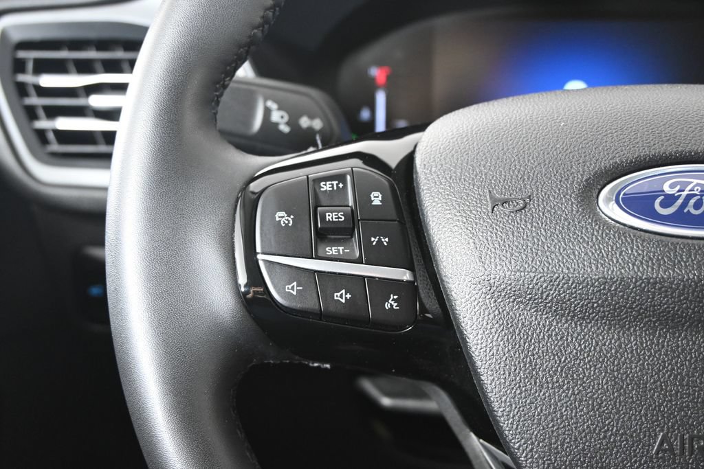 Used 2023 Ford Escape Active w/ Tech Pack #1 AWD/4WD image 33