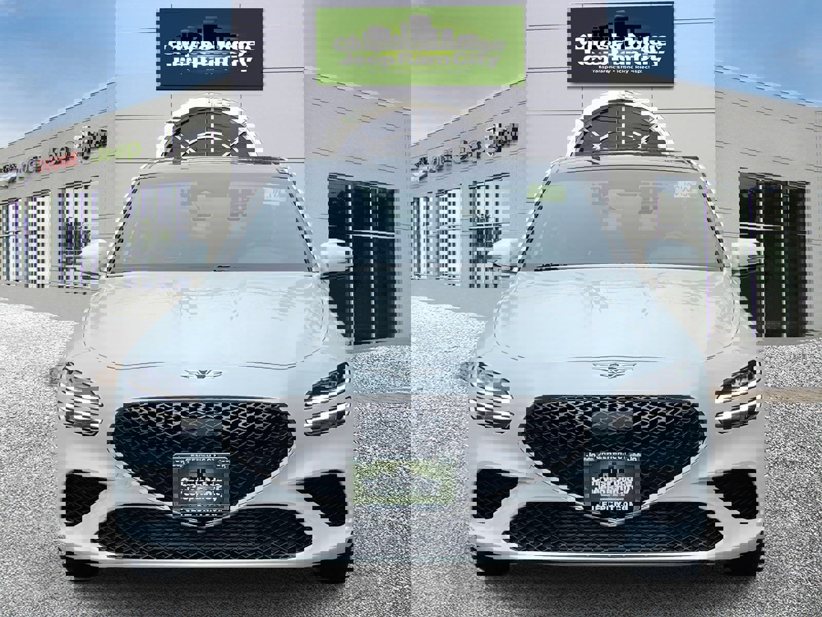 Used 2024 Genesis G70 3.3T Advanced image 2