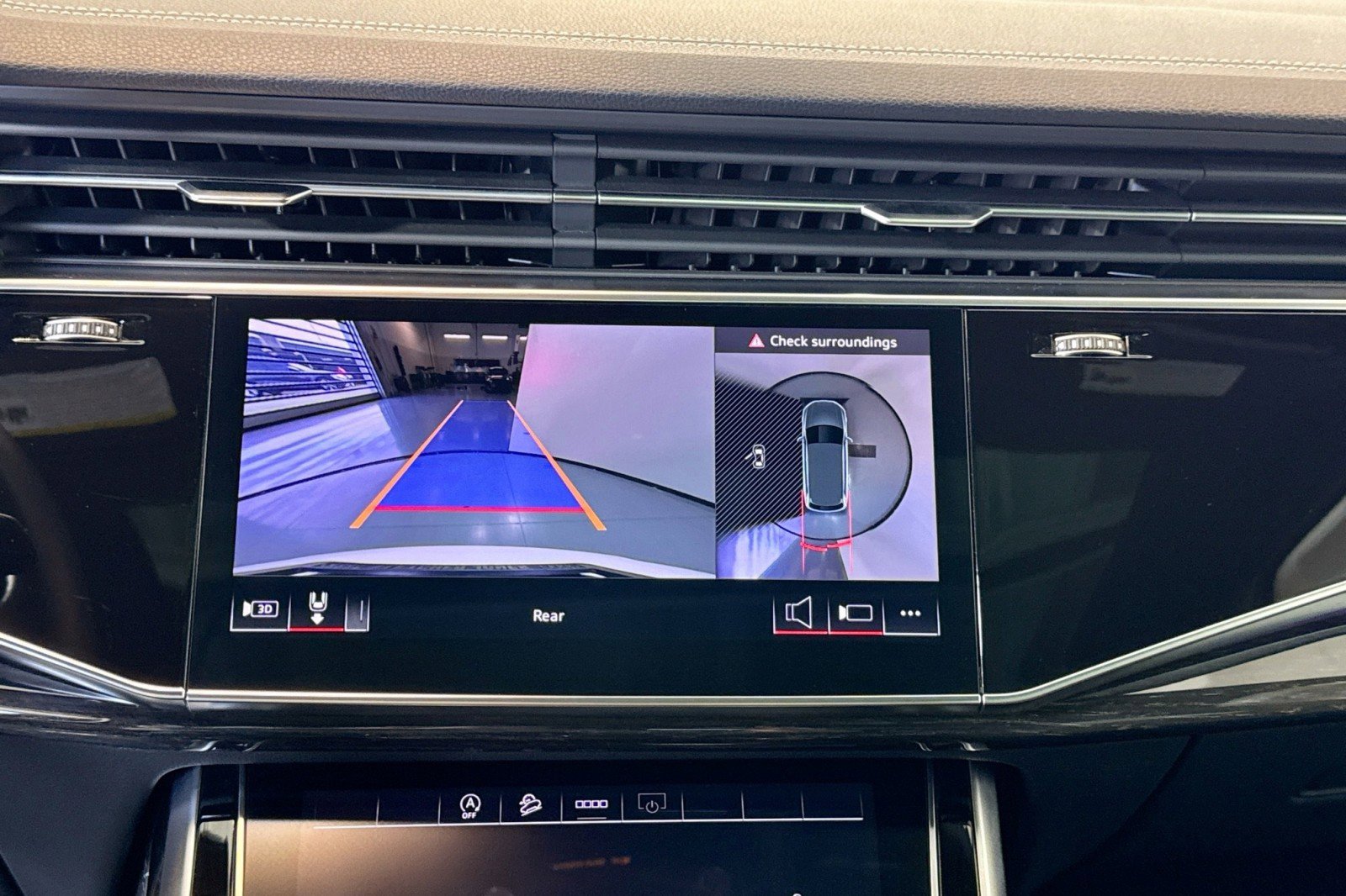 Used 2025 Audi Q7 Premium Plus image 14