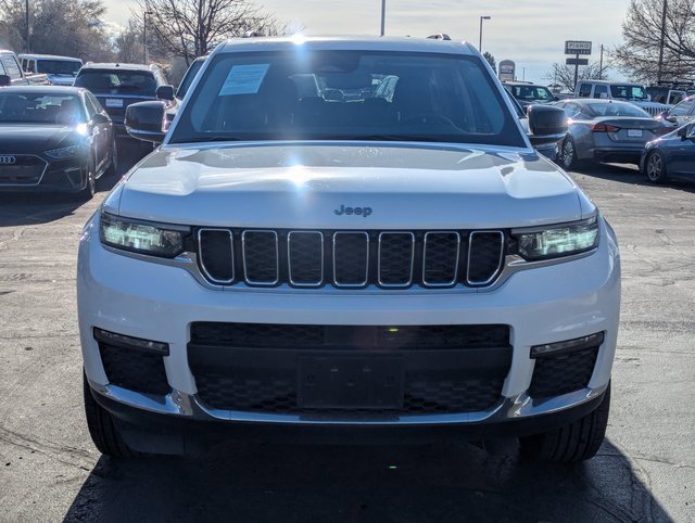 Used 2023 Jeep Grand Cherokee L Limited w/ Trailer Tow Group (B) image 9