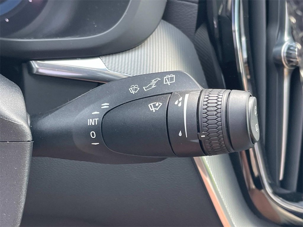 Used 2024 Volvo XC60 T8 Polestar w/ Protection Package Premier image 22