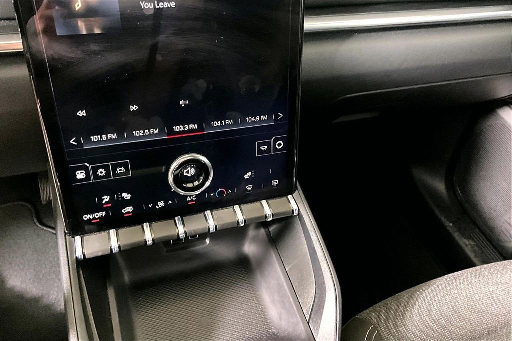 Used 2026 GMC Terrain Elevation FWD image 25