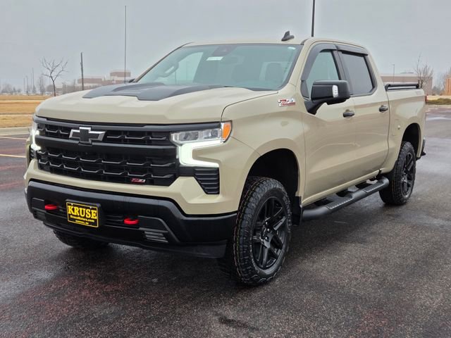 Used 2022 Chevrolet Silverado 1500 LT Trail Boss w/ Convenience Package II image 8