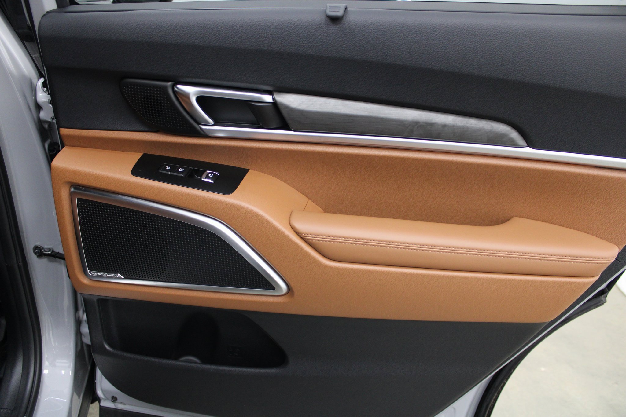 Used 2025 Kia Telluride SX Prestige X-Pro image 27