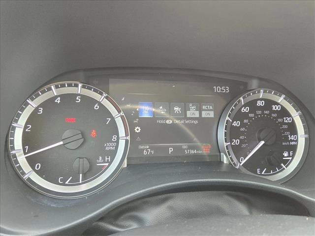 Used 2024 Toyota Highlander LE AWD/4WD image 11