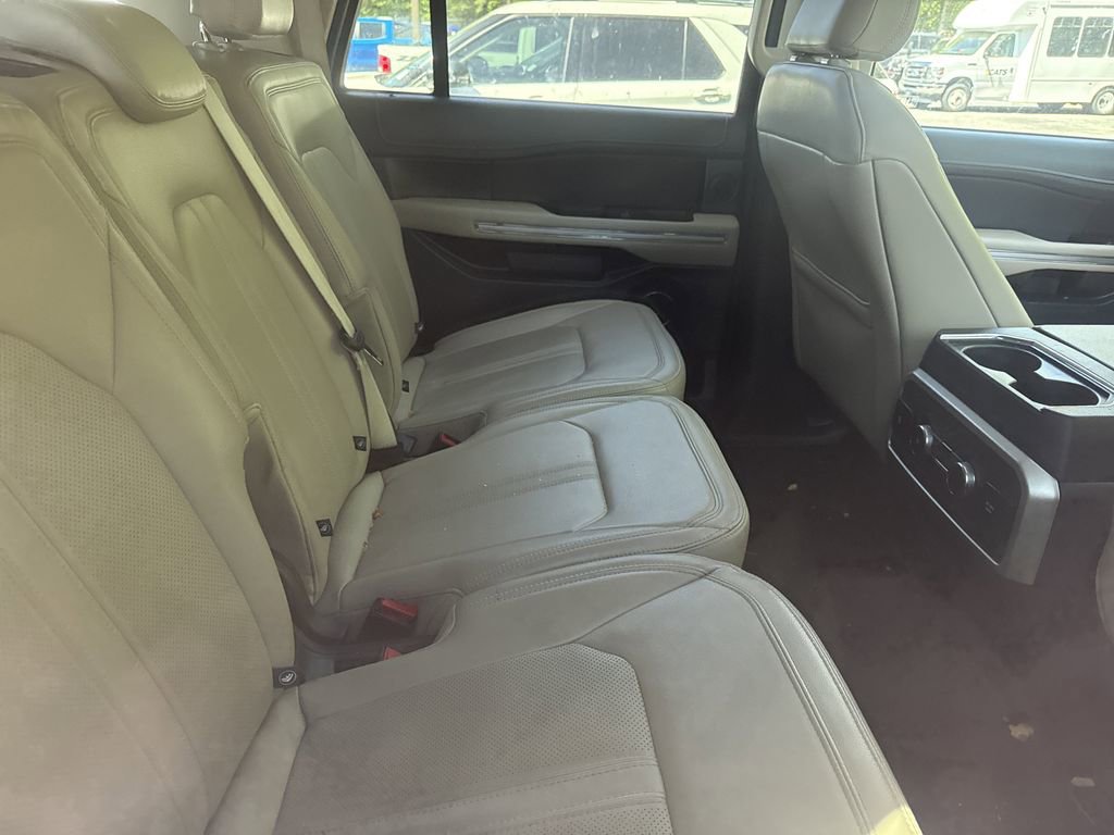 Used 2024 Ford Expedition Max Limited AWD/4WD image 16