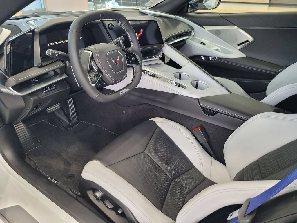 New 2026 Chevrolet Corvette E-Ray w/ Battery Protection Package AWD/4WD image 5