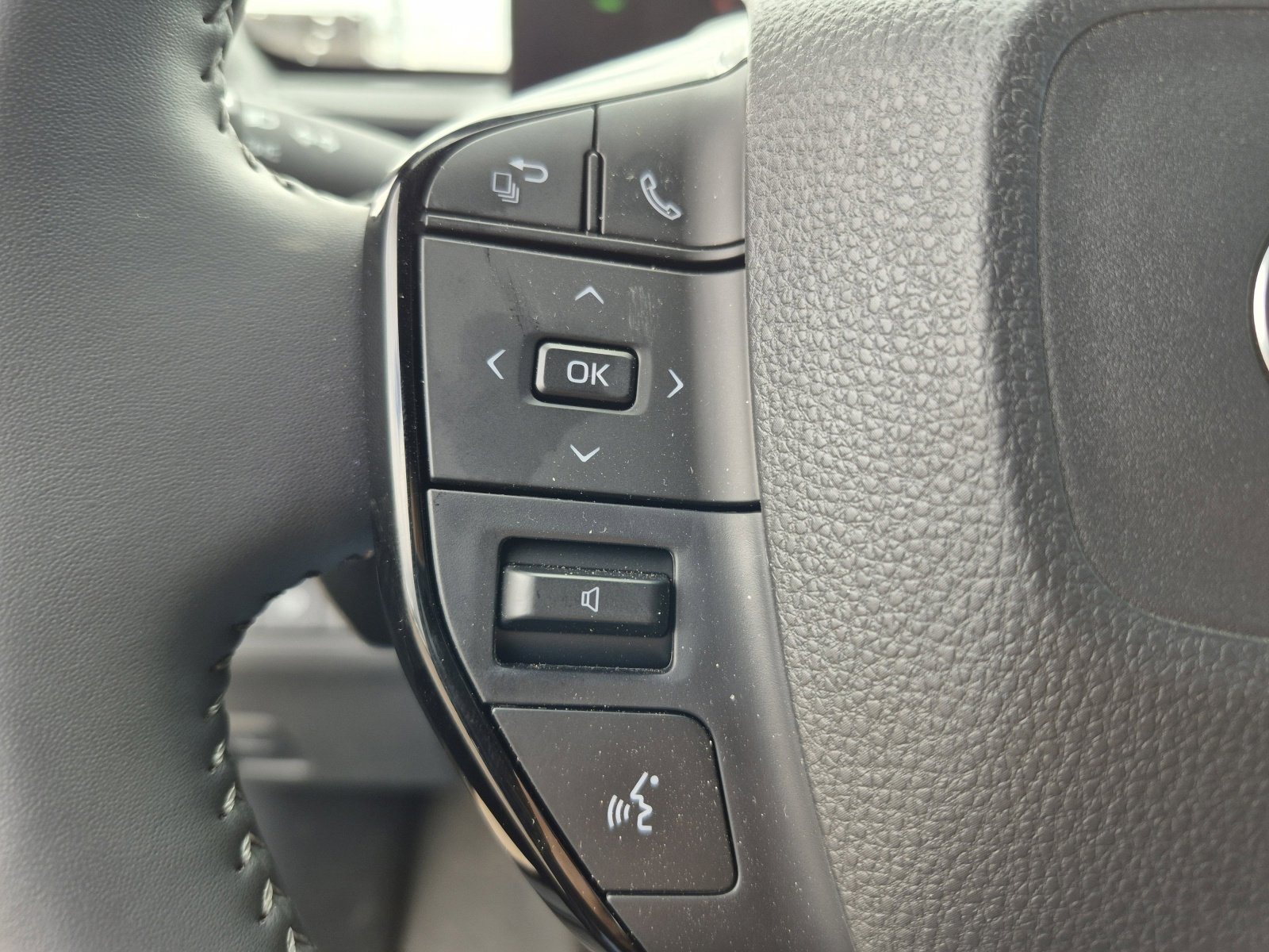 Certified 2026 Toyota bZ image 26