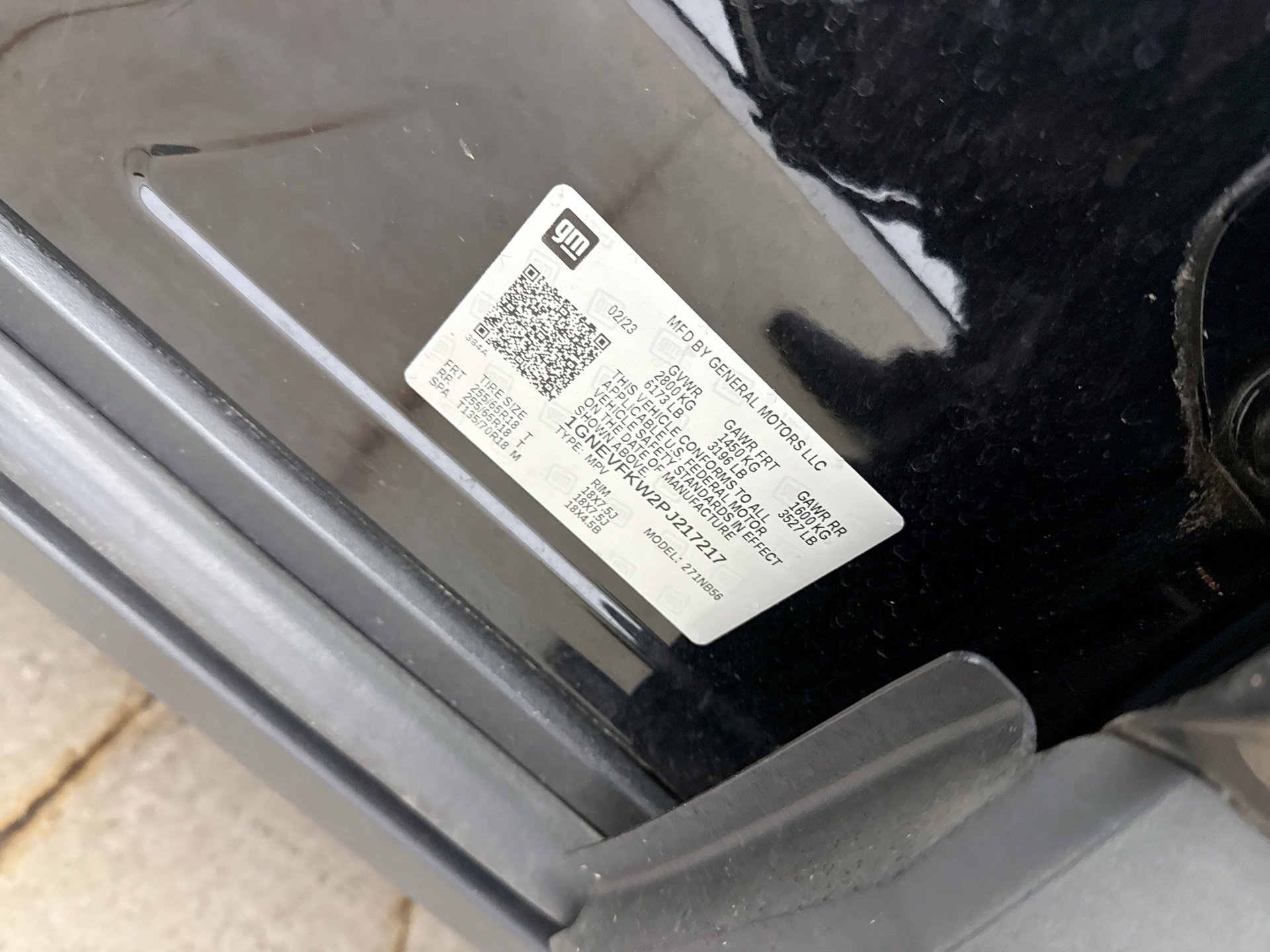 Used 2023 Chevrolet Traverse LS image 21