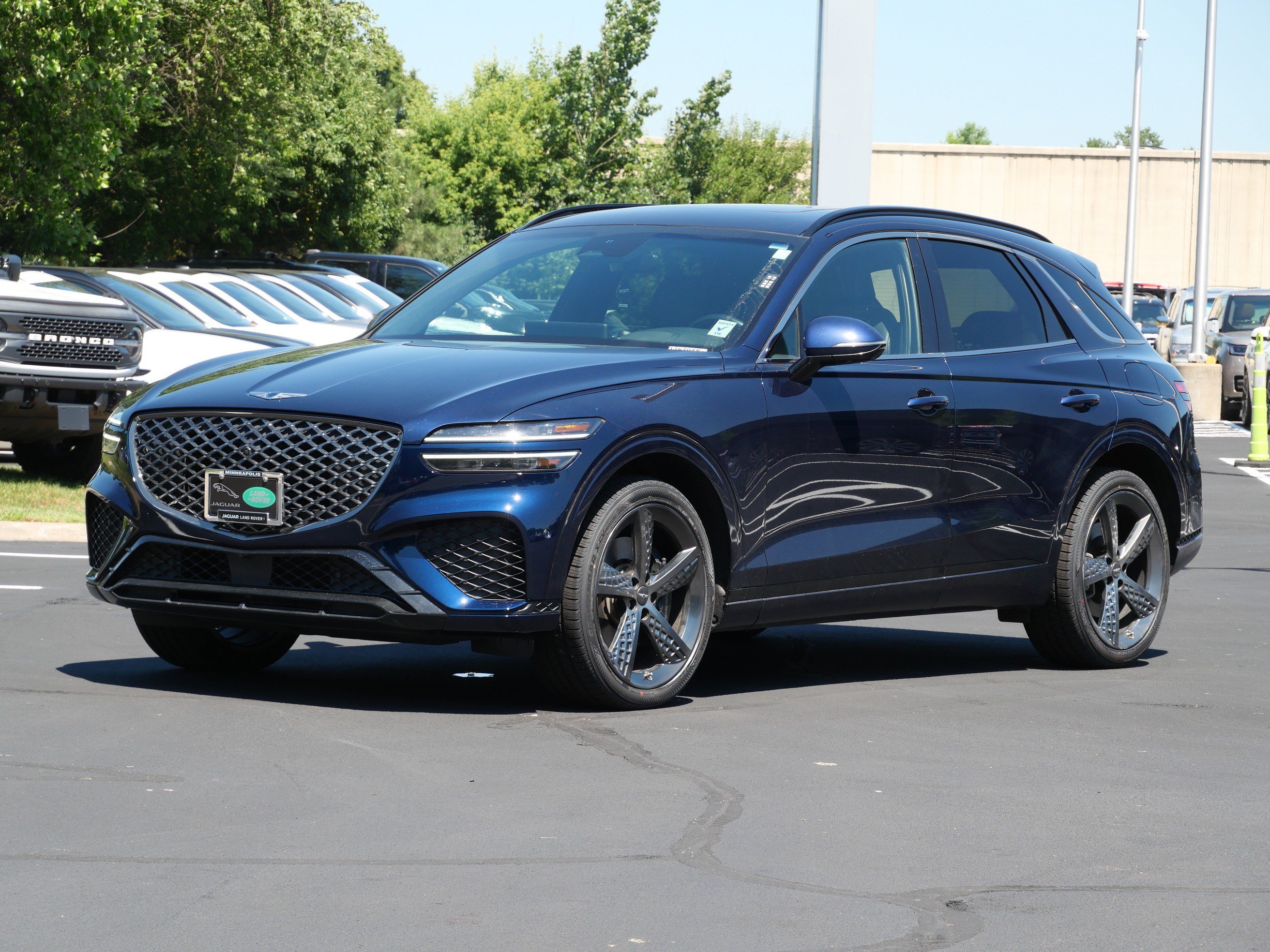 Used 2022 Genesis GV70 3.5T Sport w/ Sport Prestige Package AWD/4WD image 1
