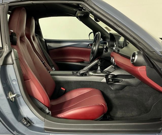 Used 2020 MAZDA MX-5 Miata RF Grand Touring RWD image 21