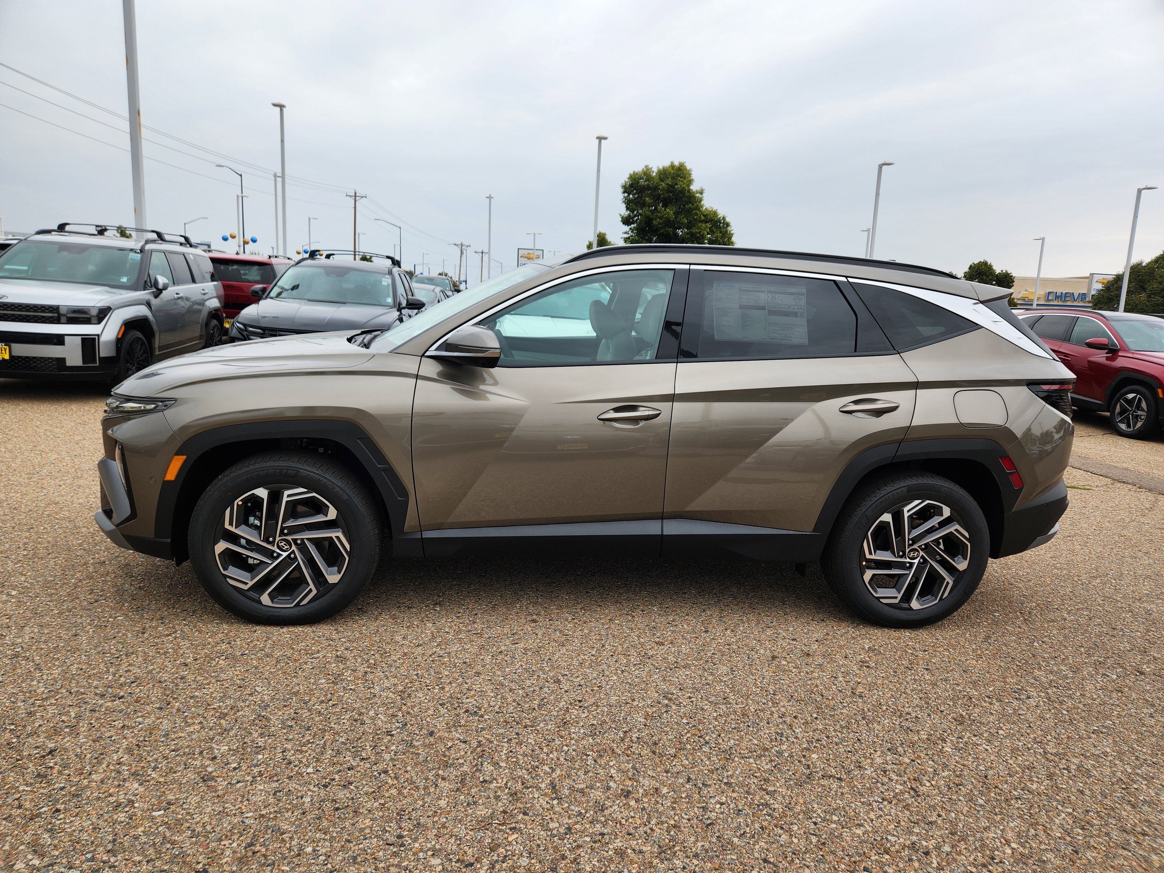 New 2025 Hyundai Tucson Limited w/ Tow & Go Package image 2