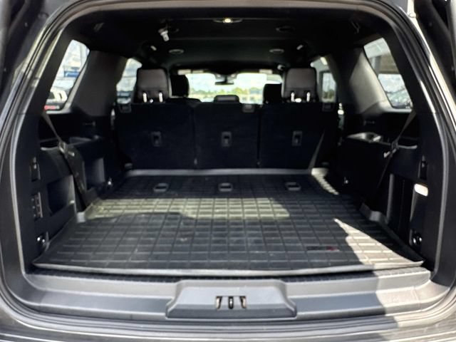 Used 2018 Ford Expedition XLT w/ Equipment Group 202A RWD image 13
