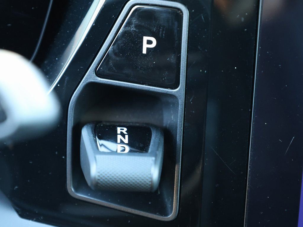 Used 2025 Porsche Macan Turbo Electric image 45