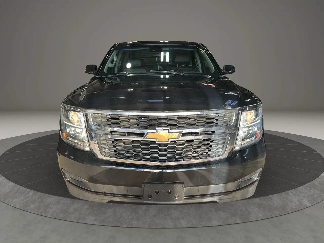 Used 2018 Chevrolet Tahoe LT AWD/4WD image 2