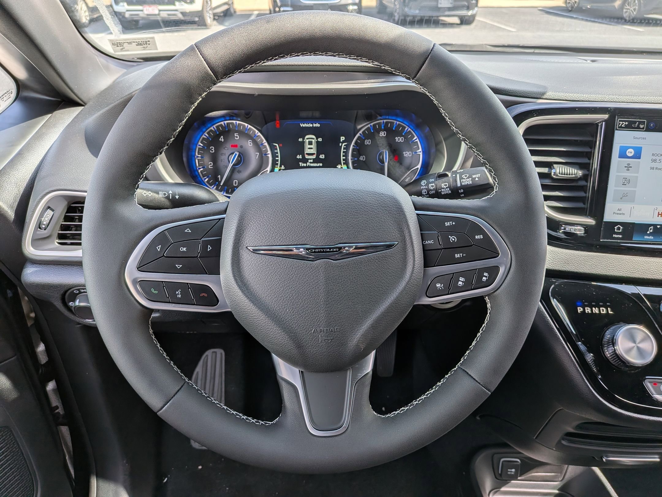 New 2026 Chrysler Voyager LX image 22